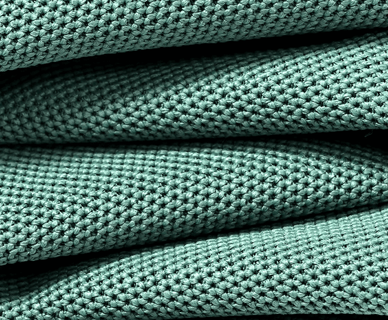 スポーツウェア専門店 高級刺繍入り上質ポロシャツ