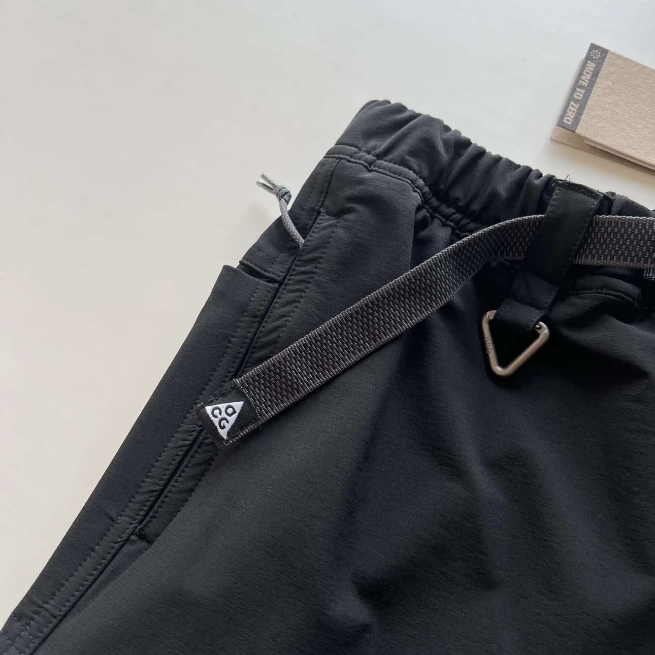 スポーツウェア専門店 しなやか軽量 ストレッチ登山パンツ