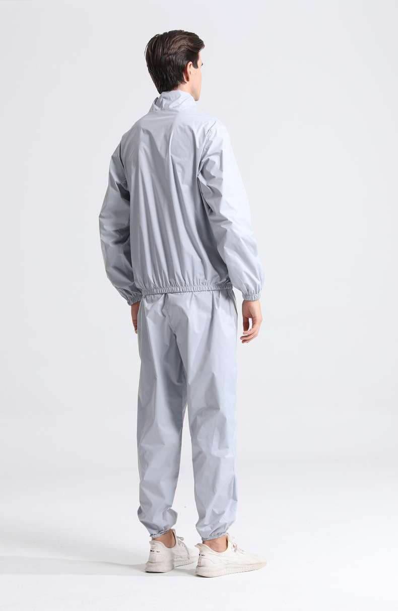 スポーツウェア専門店 スタイリッシュ上下セットアップウェア