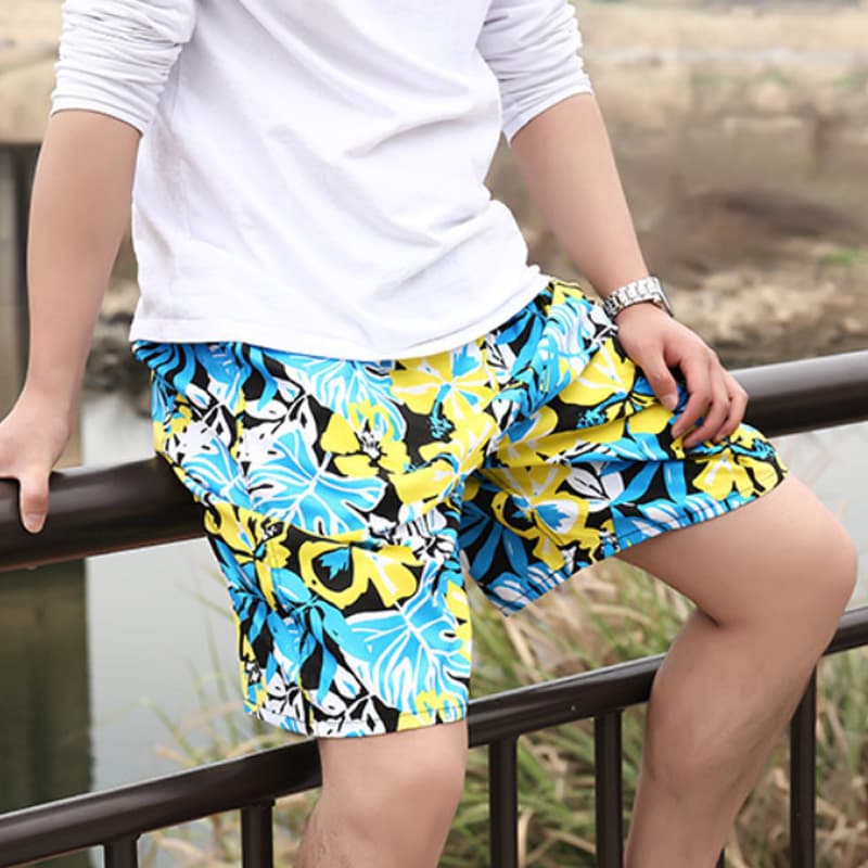 メンズスポーツウェア 新作男性用室内水着トレーニングショートパンツ柄物